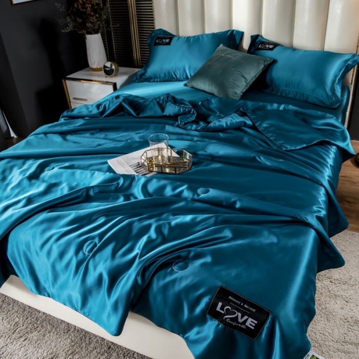 91家纺网 家纺一手货源 找家纺 丽莱美家纺2024爆款天丝夏被 孔雀蓝