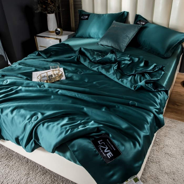 91家纺网 家纺一手货源 找家纺 丽莱美家纺2024爆款天丝夏被 墨绿