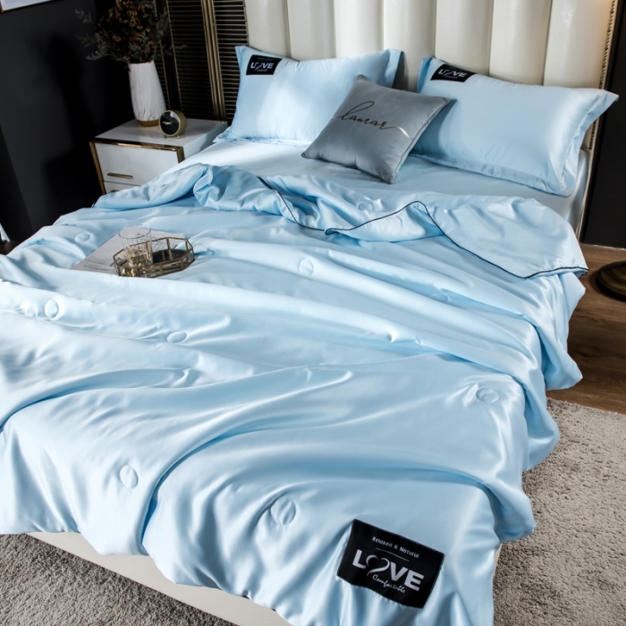 91家纺网 家纺一手货源 找家纺 丽莱美家纺2024爆款天丝夏被 天蓝