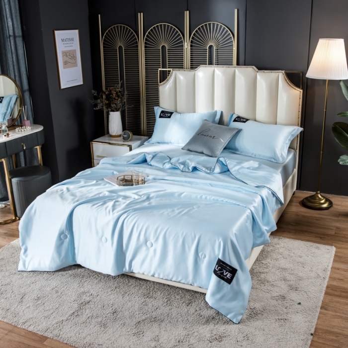 91家纺网 家纺一手货源 找家纺 丽莱美家纺2024爆款天丝夏被 天蓝