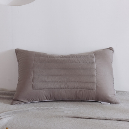 91家纺网 家纺一手货源 找家纺 瑞莉安枕芯 磨毛荞麦两用枕