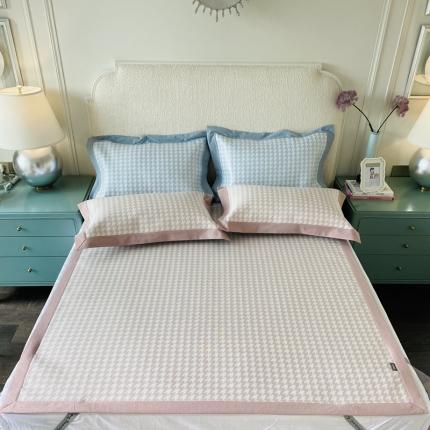 91家纺网 家纺一手货源 找家纺 （总）本希 2020新款高端可水洗冰丝凉席提花系列实拍图