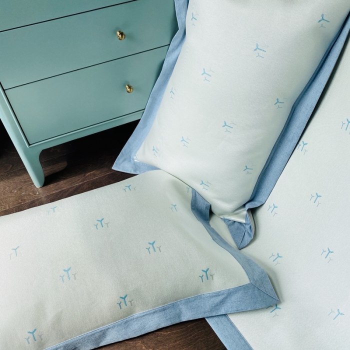 91家纺网 家纺一手货源 找家纺 本希 2020新款高端可水洗冰丝凉席提花系列实拍图 小绿芽