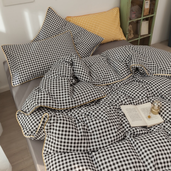 91家纺网 家纺一手货源 找家纺 星期八 2020新款全棉13372格子嵌条系列四件套 黑格