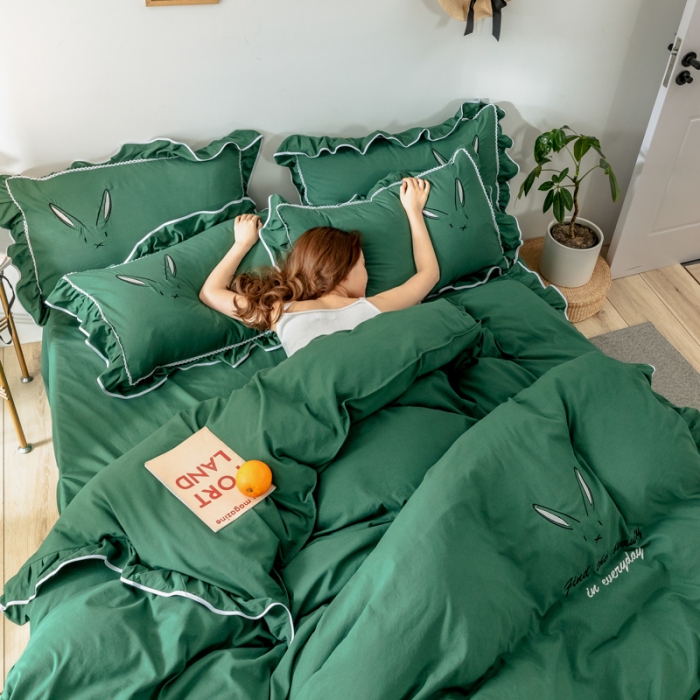 91家纺网 家纺一手货源 找家纺 ab家纺 2020新款兔耳朵绣花水洗棉四件套 葱绿