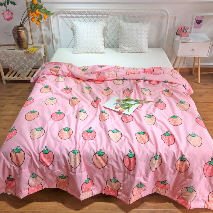 91家纺网 家纺一手货源 找家纺 润缦 2020新款纯棉全棉精梳棉夏被 粉草莓