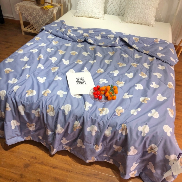 91家纺网 家纺一手货源 找家纺 润缦 2020新款纯棉全棉精梳棉夏被 米奇蓝灰