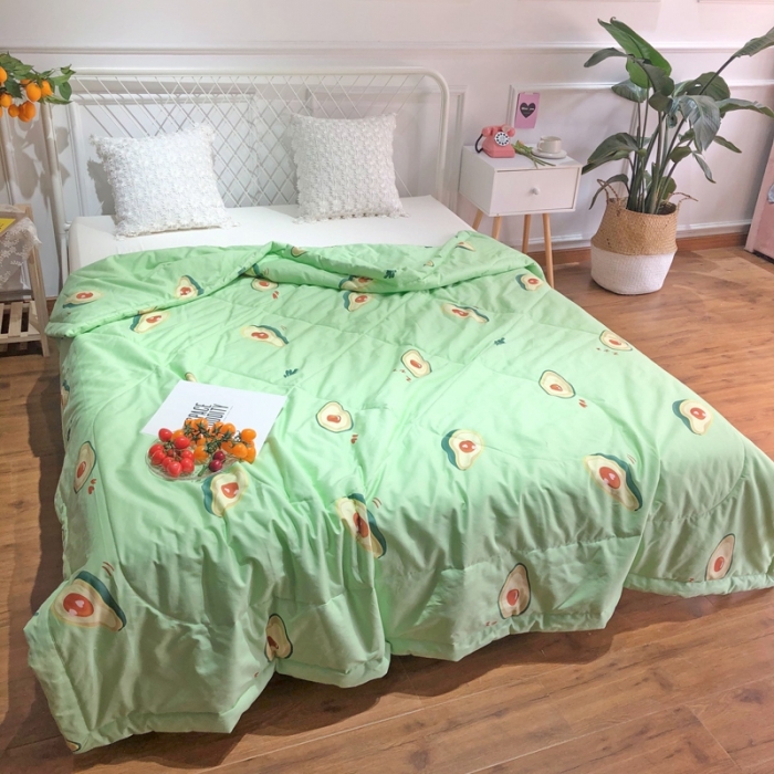 91家纺网 家纺一手货源 找家纺 润缦 2020新款纯棉全棉精梳棉夏被 牛油果绿