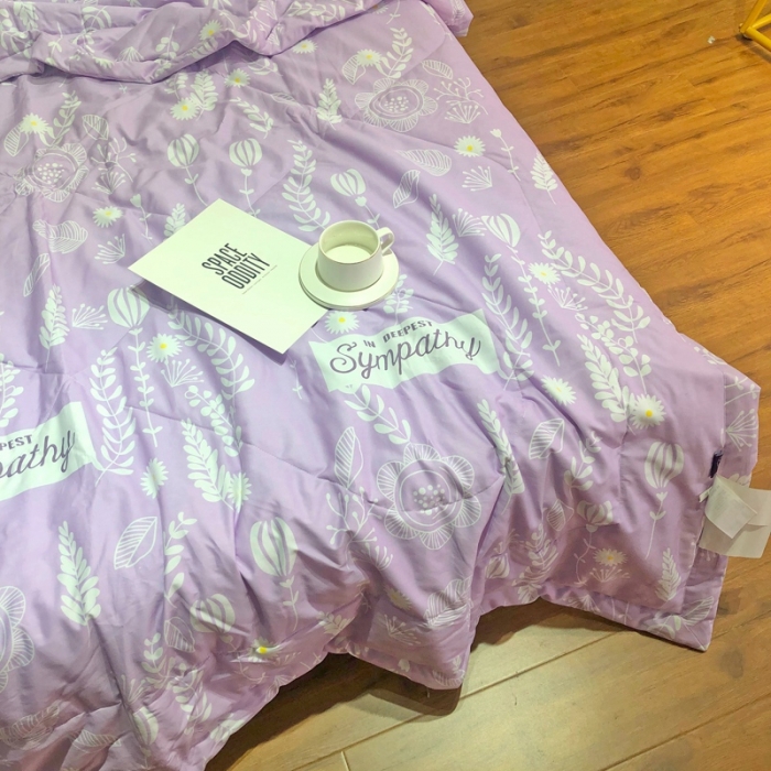 91家纺网 家纺一手货源 找家纺 润缦 2020新款纯棉全棉精梳棉夏被 夏日花朵紫