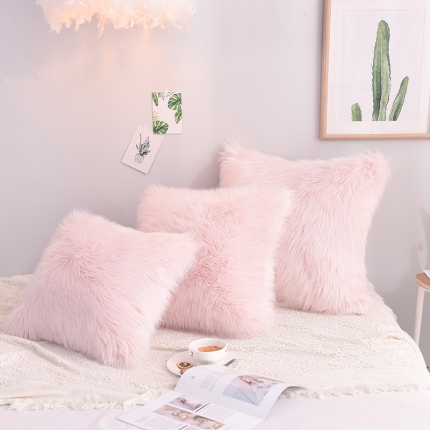 91家纺网 家纺一手货源 找家纺 （总）瑞莉安枕芯 北欧长毛绒仿羊毛皮草靠垫抱枕套芯