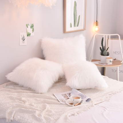 91家纺网 家纺一手货源 找家纺 （总）瑞莉安枕芯 北欧长毛绒仿羊毛皮草靠垫抱枕套芯