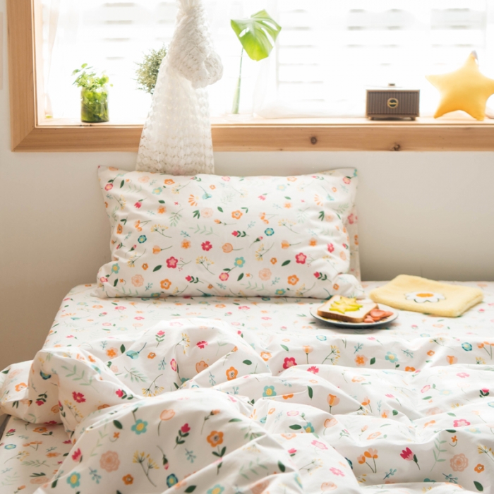 91家纺网 家纺一手货源 找家纺 淑女公社 2020新款春夏新款萝莉爱小碎花系列 美丽记