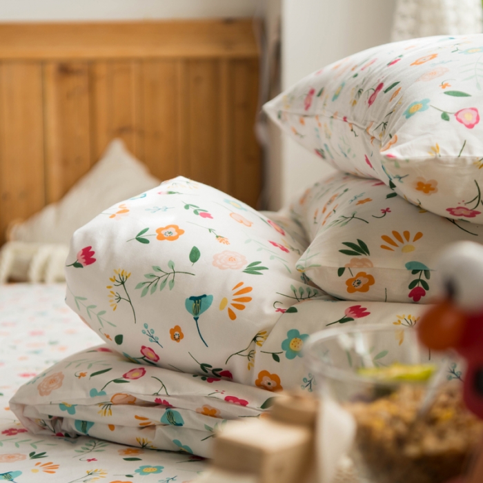 91家纺网 家纺一手货源 找家纺 淑女公社 2020新款春夏新款萝莉爱小碎花系列 美丽记