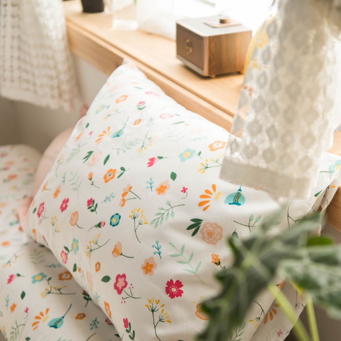 91家纺网 家纺一手货源 找家纺 淑女公社 2020新款春夏新款萝莉爱小碎花系列 美丽记