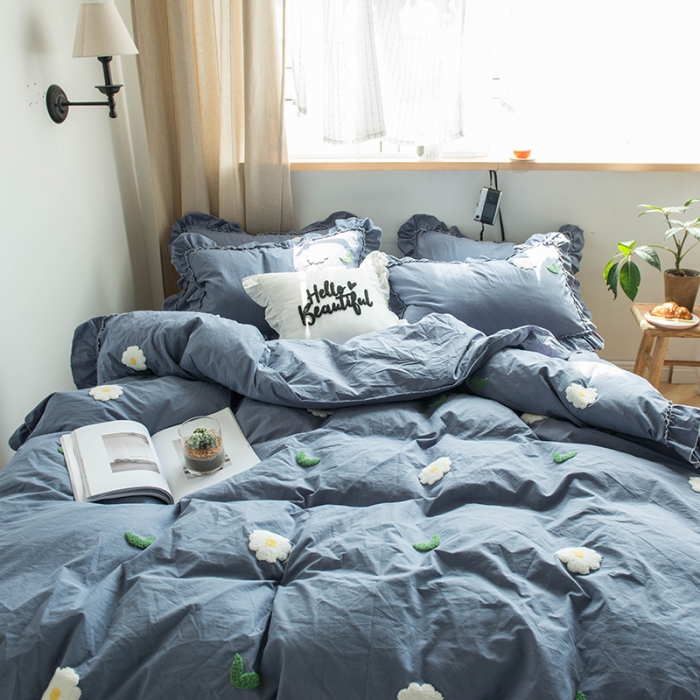 91家纺网 家纺一手货源 找家纺 淑女公社 2020新款毛巾绣四件套 小雏菊深蓝