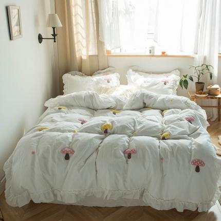 91家纺网 家纺一手货源 找家纺 淑女公社 2020新款毛巾绣四件套 小蘑菇纯白