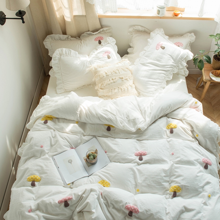 91家纺网 家纺一手货源 找家纺 淑女公社 2020新款毛巾绣四件套 小蘑菇纯白