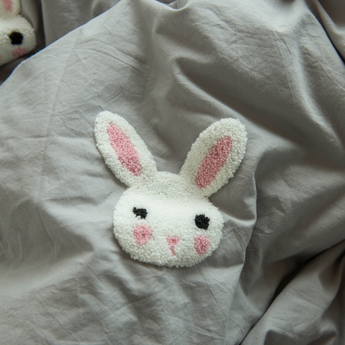 91家纺网 家纺一手货源 找家纺 淑女公社 2020新款毛巾绣四件套 小兔子-浅灰