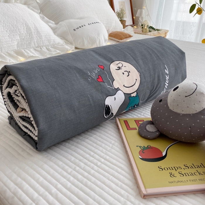 91家纺网 家纺一手货源 找家纺 窝米 2020新款春夏夏被 史努比（蓝灰）