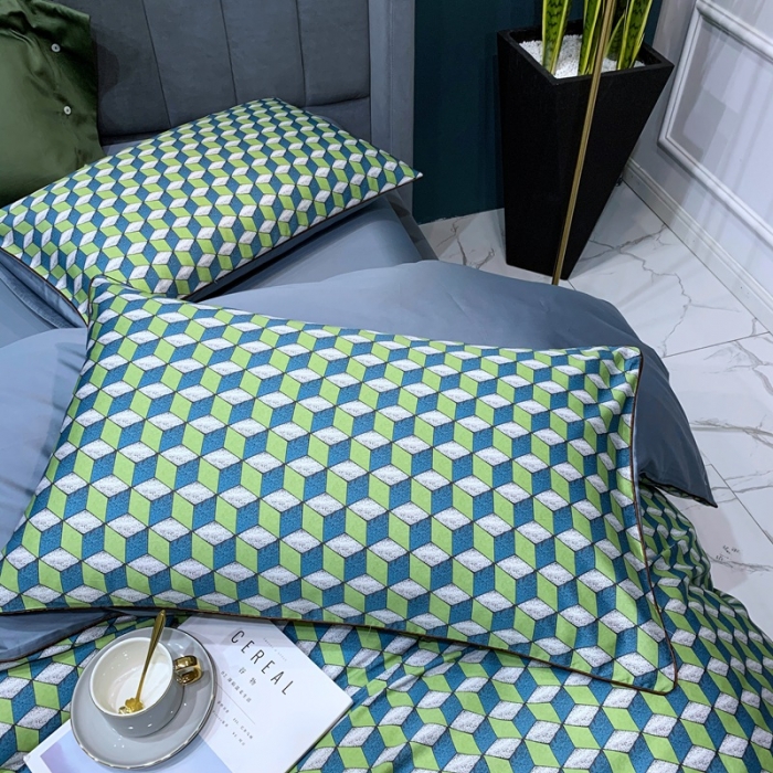 91家纺网 家纺一手货源 找家纺 优然居2020新款60S长绒棉贡缎数码印花嵌绳四件套律动时光