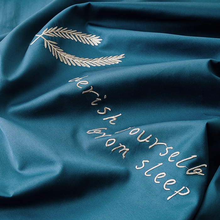 91家纺网 家纺一手货源 找家纺 澳萝拉 2020新款60支长绒棉四件套 宝石蓝