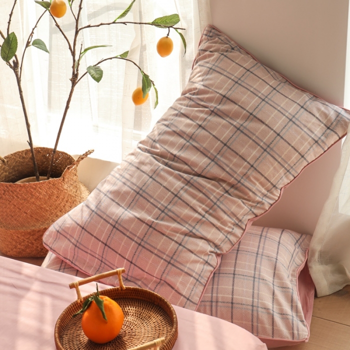 91家纺网 家纺一手货源 找家纺 （总）澳萝拉 2020新款13372全棉滚边格子款四件套