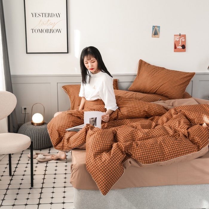 91家纺网 家纺一手货源 找家纺 澳萝拉 2020新款13372全棉滚边格子款四件套 焦糖格