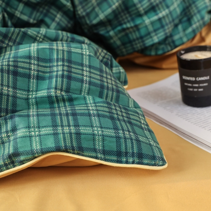 91家纺网 家纺一手货源 找家纺 澳萝拉 2020新款13372全棉滚边格子款四件套 墨绿格