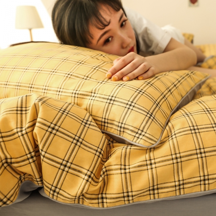 91家纺网 家纺一手货源 找家纺 澳萝拉 2020新款13372全棉滚边格子款四件套 柠檬格