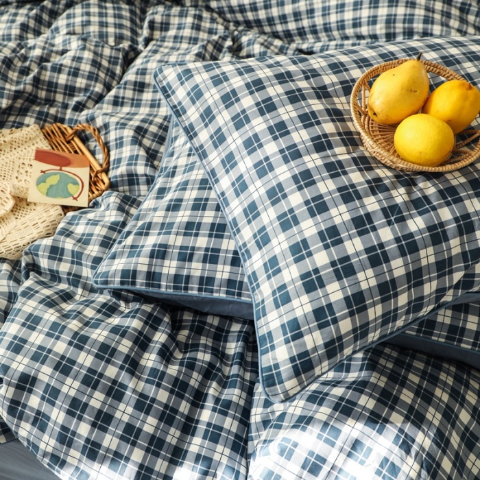 91家纺网 家纺一手货源 找家纺 澳萝拉 2020新款13372全棉滚边格子款四件套 学院格