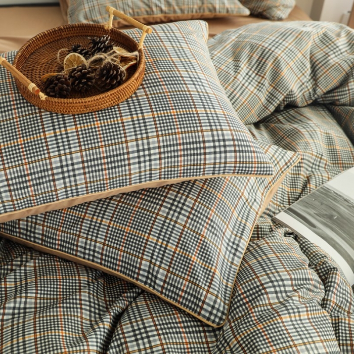 91家纺网 家纺一手货源 找家纺 澳萝拉 2020新款13372全棉滚边格子款四件套 英伦格