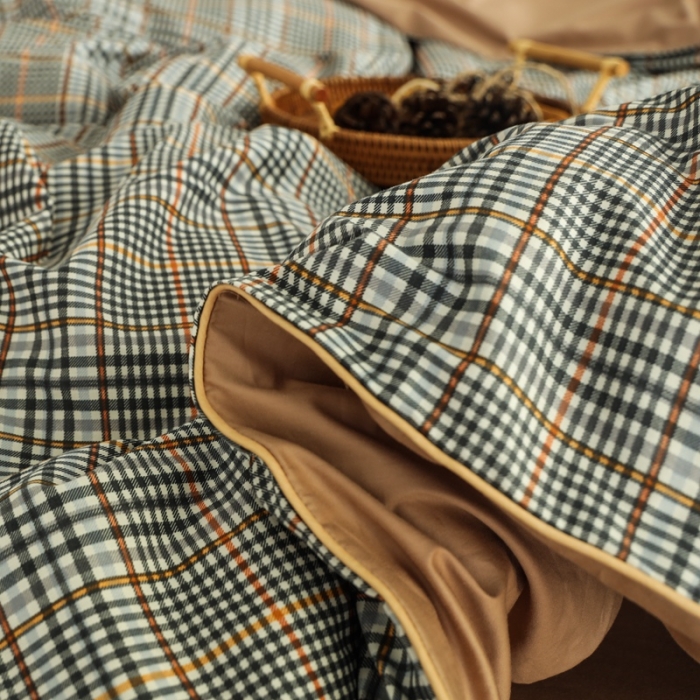 91家纺网 家纺一手货源 找家纺 澳萝拉 2020新款13372全棉滚边格子款四件套 英伦格