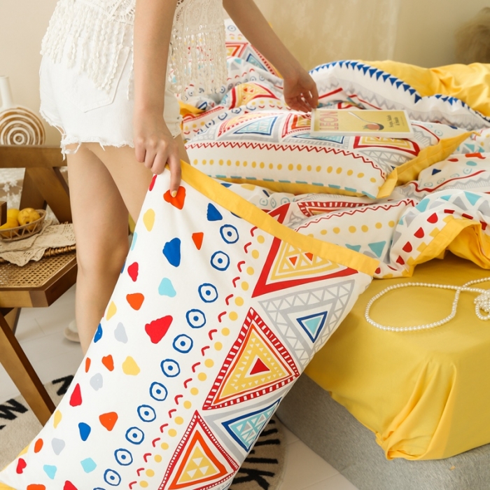 91家纺网 家纺一手货源 找家纺 澳萝拉 2020新款13372全棉花边碎花款四件套 玛格丽