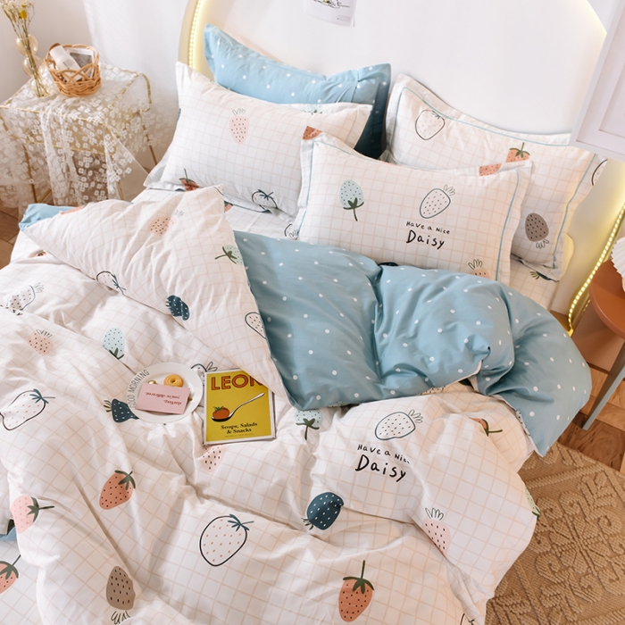 91家纺网 家纺一手货源 找家纺 甜之梦 2025新款13372全棉四件套 格子草莓