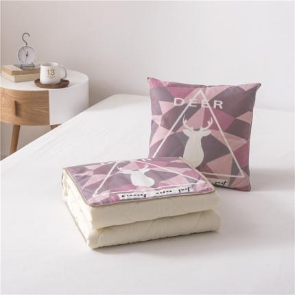 91家纺网 家纺一手货源 找家纺 (总）博笔熊 2020新款短毛绒抱枕被