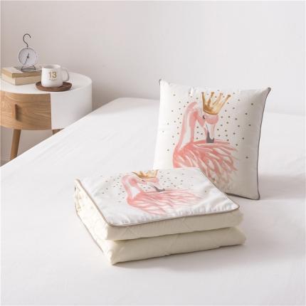 91家纺网 家纺一手货源 找家纺 (总）博笔熊 2020新款短毛绒抱枕被