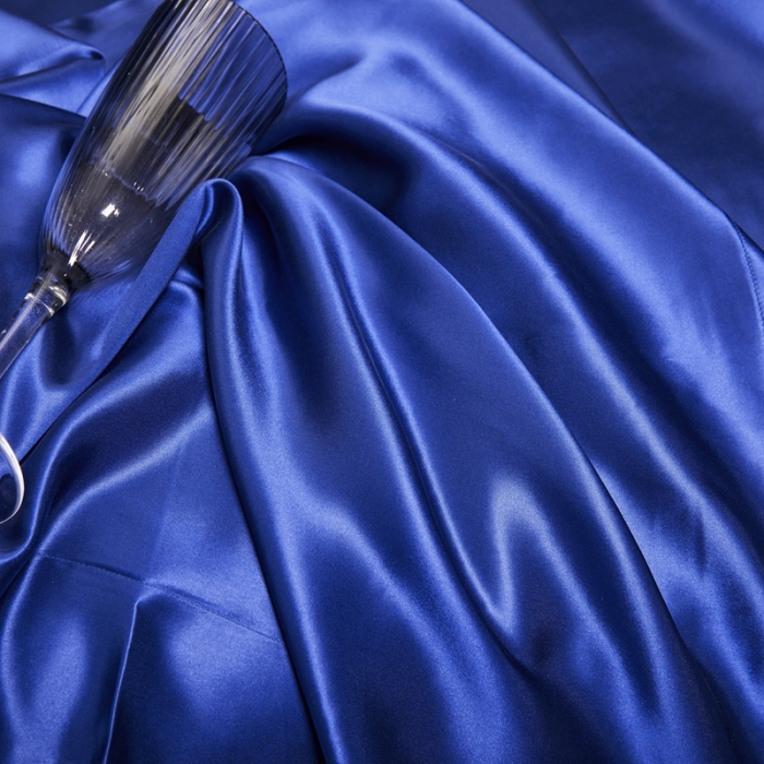 91家纺网 家纺一手货源 找家纺 威克凯丽 2021新款素色真丝四件套 宝蓝