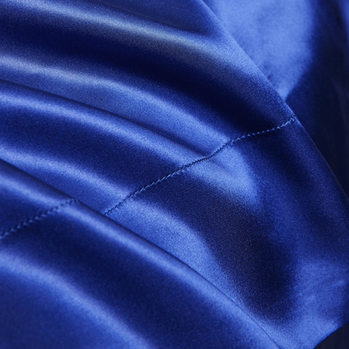 91家纺网 家纺一手货源 找家纺 威克凯丽 2021新款素色真丝四件套 宝蓝