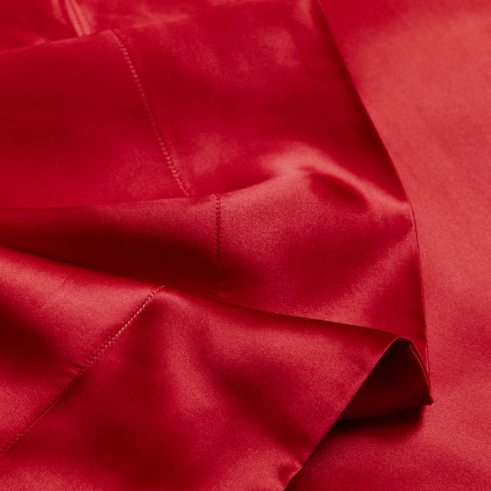 91家纺网 家纺一手货源 找家纺 威克凯丽 2021新款素色真丝四件套 大红