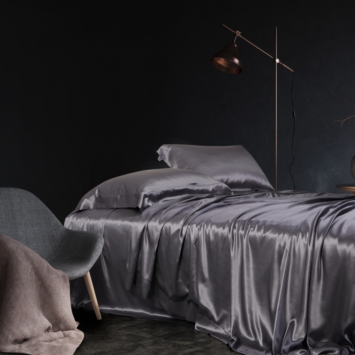 91家纺网 家纺一手货源 找家纺 威克凯丽 2021新款素色真丝四件套 灰