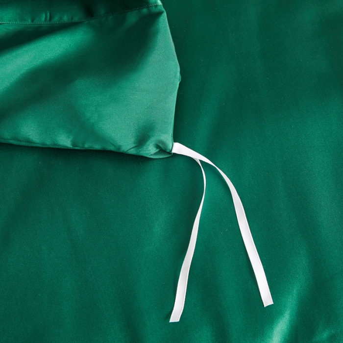 91家纺网 家纺一手货源 找家纺 威克凯丽 2021新款素色真丝四件套 墨绿