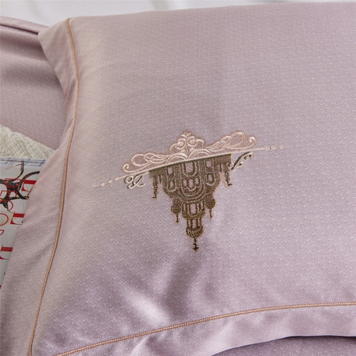 91家纺网 家纺一手货源 找家纺 威克凯丽 2021新款绣花款竹语天丝软凉席 爱丁堡-鲜桃粉