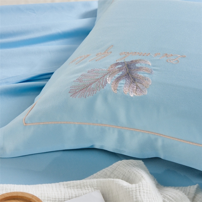 91家纺网 家纺一手货源 找家纺 威克凯丽 2021新款绣花款竹语天丝软凉席 容音竹-浅青绿