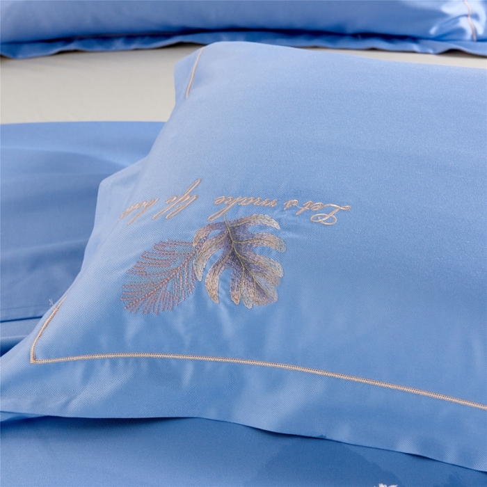 91家纺网 家纺一手货源 找家纺 威克凯丽 2021新款绣花款竹语天丝软凉席 容音竹-天兰