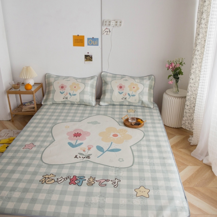 91家纺网 家纺一手货源 找家纺 同田家纺 网供2020新款数码大版印花卡通二次元冰丝三明治凉席 格子花