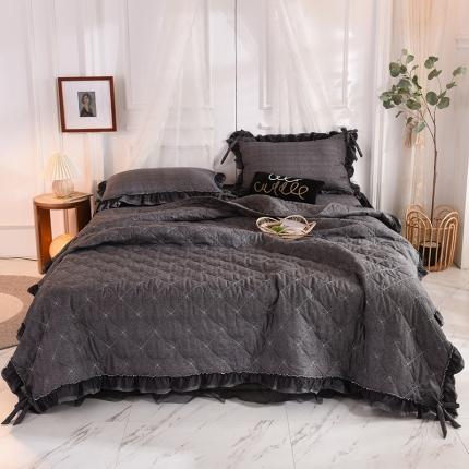91家纺网 家纺一手货源 找家纺 芭比蔓家纺 2024新款床裙款夏被四件套 黑灰