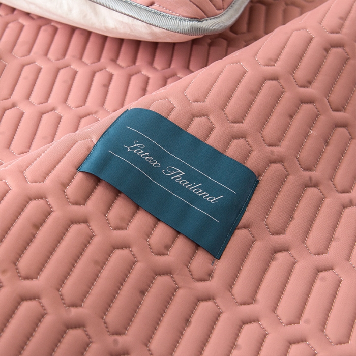 91家纺网 家纺一手货源 找家纺 威克凯丽 2021新款凉感丝纯色乳胶凉席 海纳豆沙