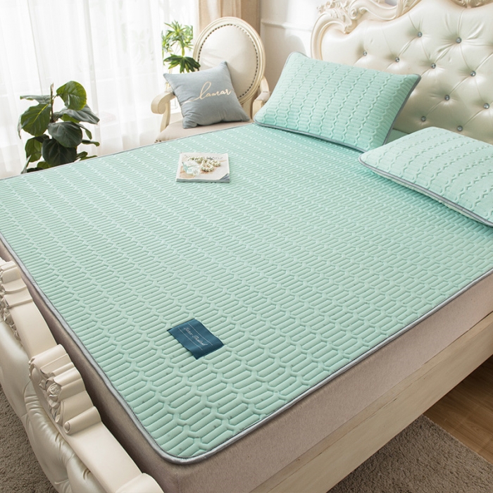 91家纺网 家纺一手货源 找家纺 威克凯丽 2021新款凉感丝纯色乳胶凉席 海纳果绿