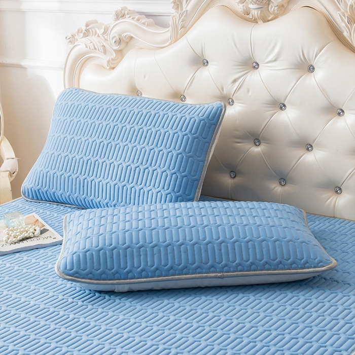 91家纺网 家纺一手货源 找家纺 威克凯丽 2021新款凉感丝纯色乳胶凉席 海纳湖蓝