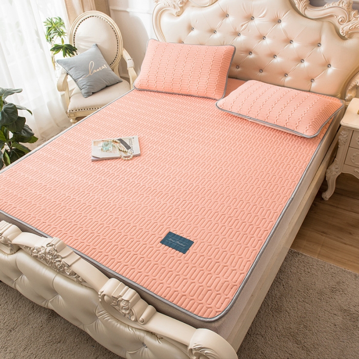 91家纺网 家纺一手货源 找家纺 威克凯丽 2021新款凉感丝纯色乳胶凉席 海纳橘粉